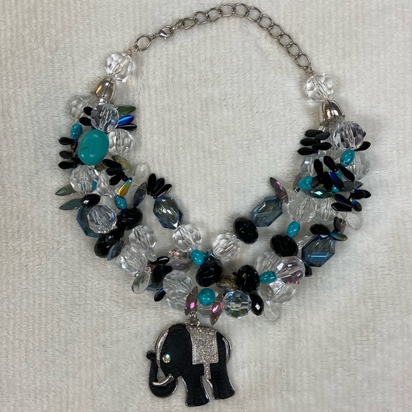 Large Black Elephant Medallion on Beaded Necklace - Picture 2 of 10